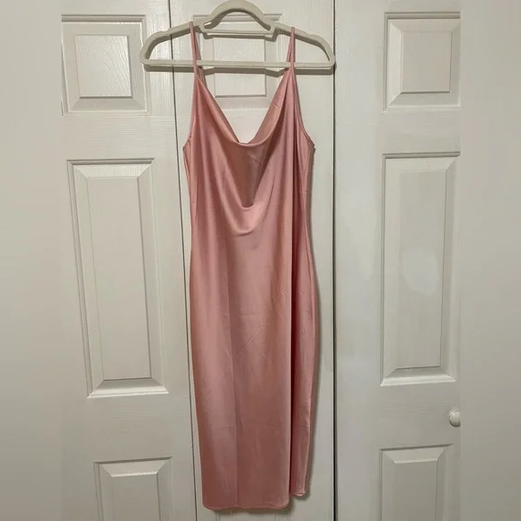 strapless open back dress HOUSE OF CB GIORGIANA DRAPED PINK SATIN DRESS – TheLuxeLend